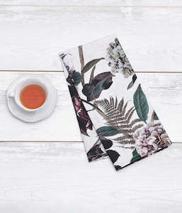 M M Linen: Heidi Tea Towel