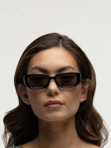 Otra Eyewear: Backstreet sunglasses black/smoke.