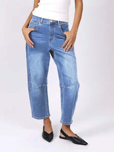 Toni Barrel Jean - Light Blue
