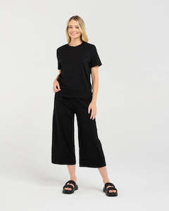 Blackstone: Parnella Travel Pants  - Black