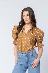 Seeking Lola: Honey Blouse / Cotton Caramel