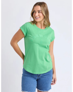 Tees Long Sleeve Tees: Effortless Tee / Irish Green
