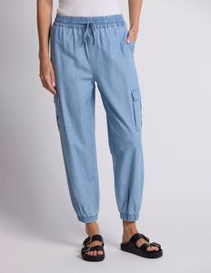 Stella Gemma Sale: Teigan Pant - Light Wash