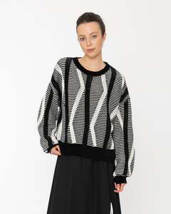 All: Nalu Top - Black + White