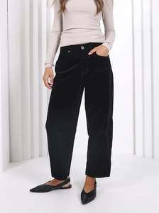 Toni Barrel Jeans Corduroy - Black