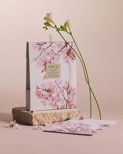 Under 50 Gifts: Scented Drawer Liners - Cotton Flower & Freesia