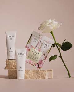 Hand Cream & Hand Scrub Mothers Day Gift Set - Lychee & Rose