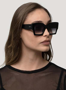 Otra Eyewear: Pipa - Black Smoke Fade.