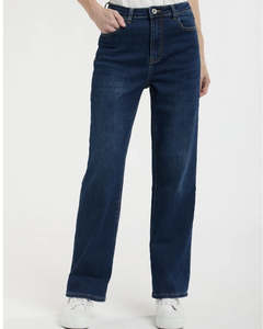 Italian Star: Basic jean