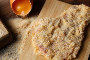 Beef: Crumbed beef Shnitzel 300-400g