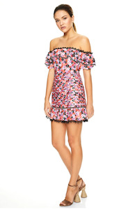 Minidresses: PRELOVED  | Kiss Me Mini Dress