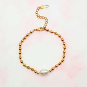 Pearl: Pearlescent Bracelet