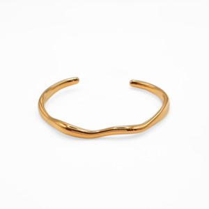 Wavy Bangle