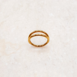 Hoops: Twin Bold Seamless Hoops