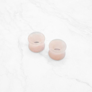 Tunnels Plugs: Rose Quartz Flare Plug