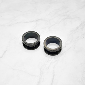 Tunnels Plugs: Black Screw Tunnel