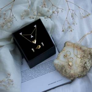 Gifts Over 100: Forever Yours Gift Set