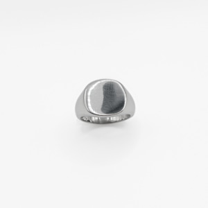 Classic Signet Ring