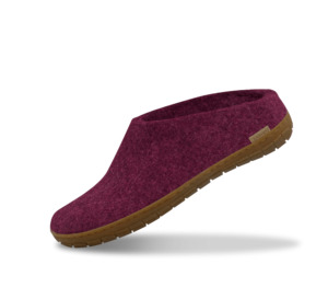 The honey rubber slip-on cranberry