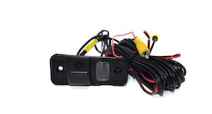 Hyundai Camera: OEM Reverse Camera Hyundai CM Santa Fe (170)
