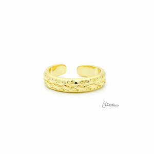 Toe Rings: Twisted Rope Pattern Toe Ring - Gold