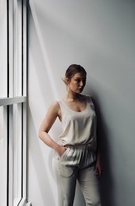 October Reign Essential Round Neck Camisole - Tusk