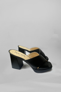 Shoes 2: Fucsia Nappa Mule - Nero
