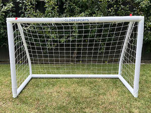 soccer goal: 1.82m x 1.2m Globesports Football Goal
