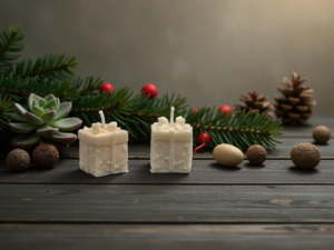 With Love: Frosted Gift Candle