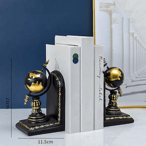 Retro Creative Bookend Office Ornaments