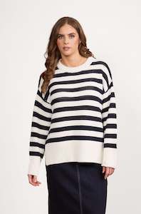 Round Neck Relaxed Jumper - Off White/Ink