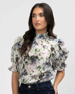Seeking Lola: Notting Hill Top SS / Water Bloom