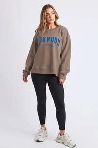 Interval Crew / Brown