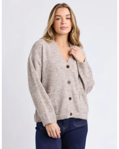 Foxwood 1: Emarie Cardi / Oatmeal
