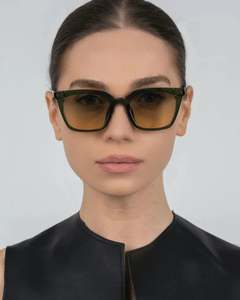 Accessories: Bree Sunglasses /Transparent Green/ Green