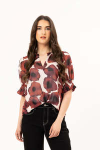 Movement S/S Blouse / Merlot Pop