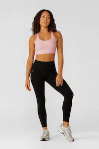 Peak Performance 3 Pocket Ankle Biter Leggings