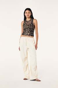 Womens Bottoms: Discovery Pant