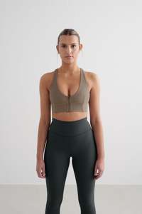 Black Friday 30 Off Aimn Excluding Accessories: Ribbed Performance Zipped Bra | Nougat