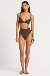 Christmas Gifting: Raya Brief | Espresso / Cala