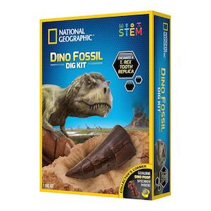 National Geographic: Dino Fossil Dig Kit by National Geographic