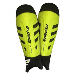 Shinguards: Primera Shinguard