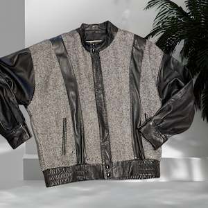 Menswear: Robina Leather & Wool Bomber Jacket Size M