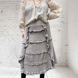 Designer: Helena Skirt Size 12/M