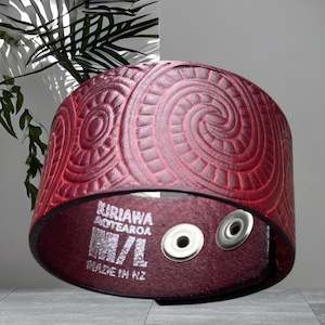 Kiriawa Leather Wristband Size M/L