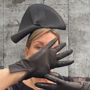 Designer: Camille Fascinator