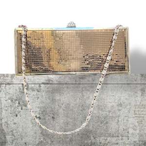 Accessories: Alannah Clutch Bag