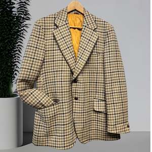 N Z Made: John Campbell Jacket Size M/L