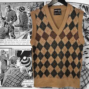 Autumn Winter: Bailey Argyle Vest Size M