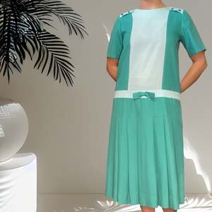 Spring: Sue Brett Deco Day Dress